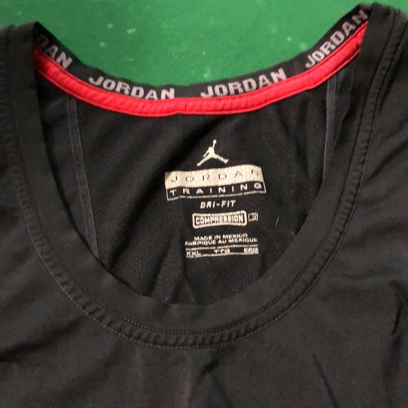 Jordan 23 Pair of Tee Shirts - Picture 4 of 9